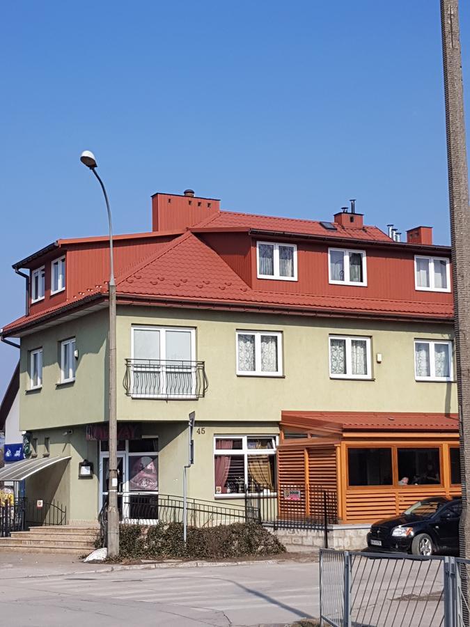 Roadway Hostel Kielce Exterior photo